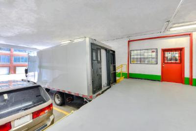 Storage Units at Depotium Mini Entrepôt - Park Extension - 255 de Castelnau Ouest, Montreal, QC